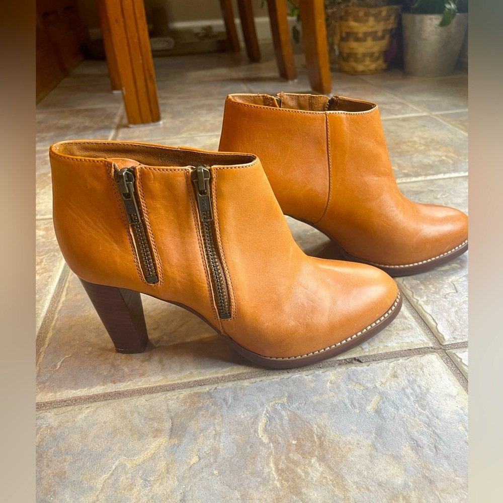 Leather J Crew Booties. 7.5 look at pictures!